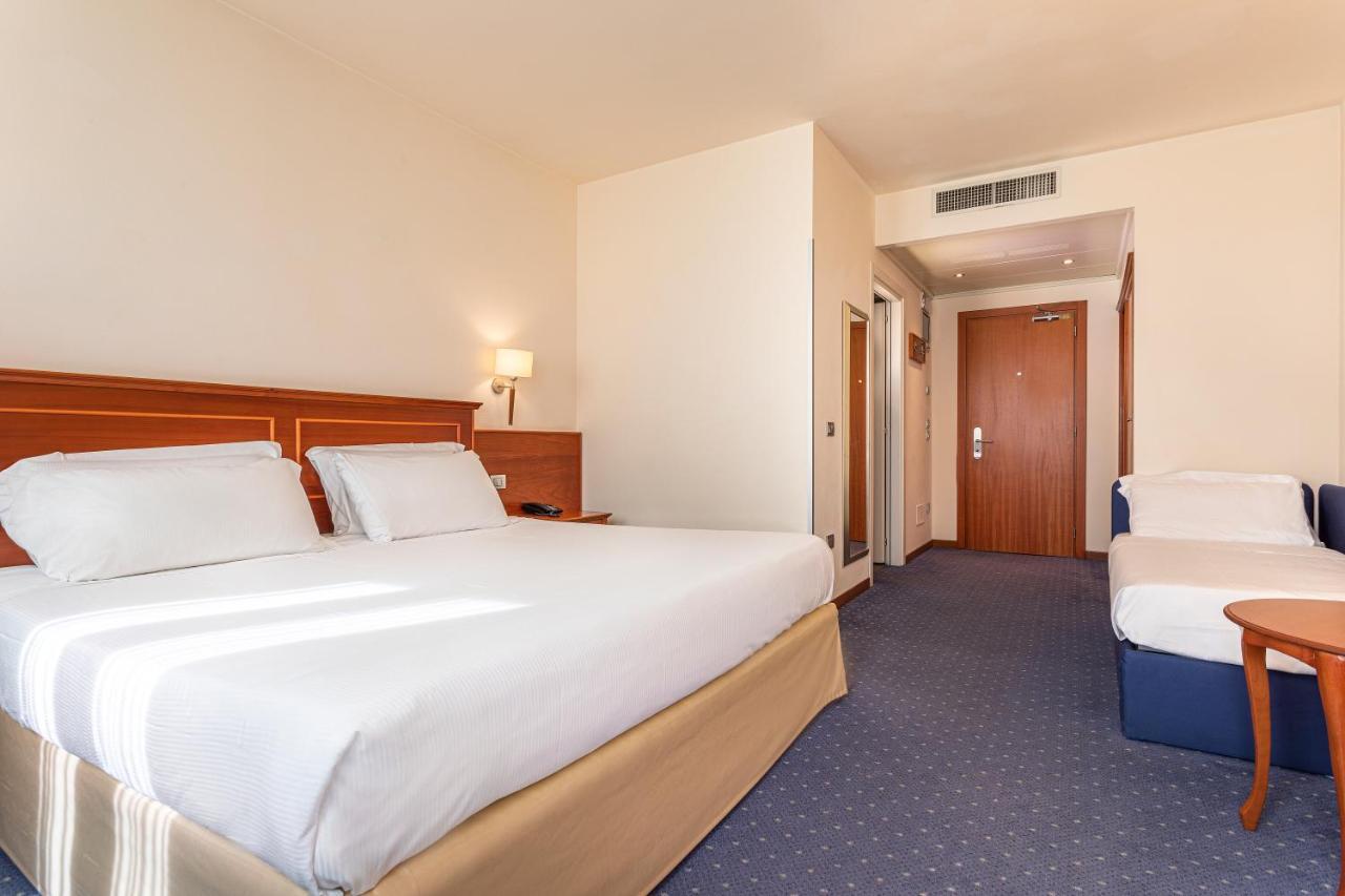 Best Western Titian Inn Hotel Treviso Silea Екстер'єр фото