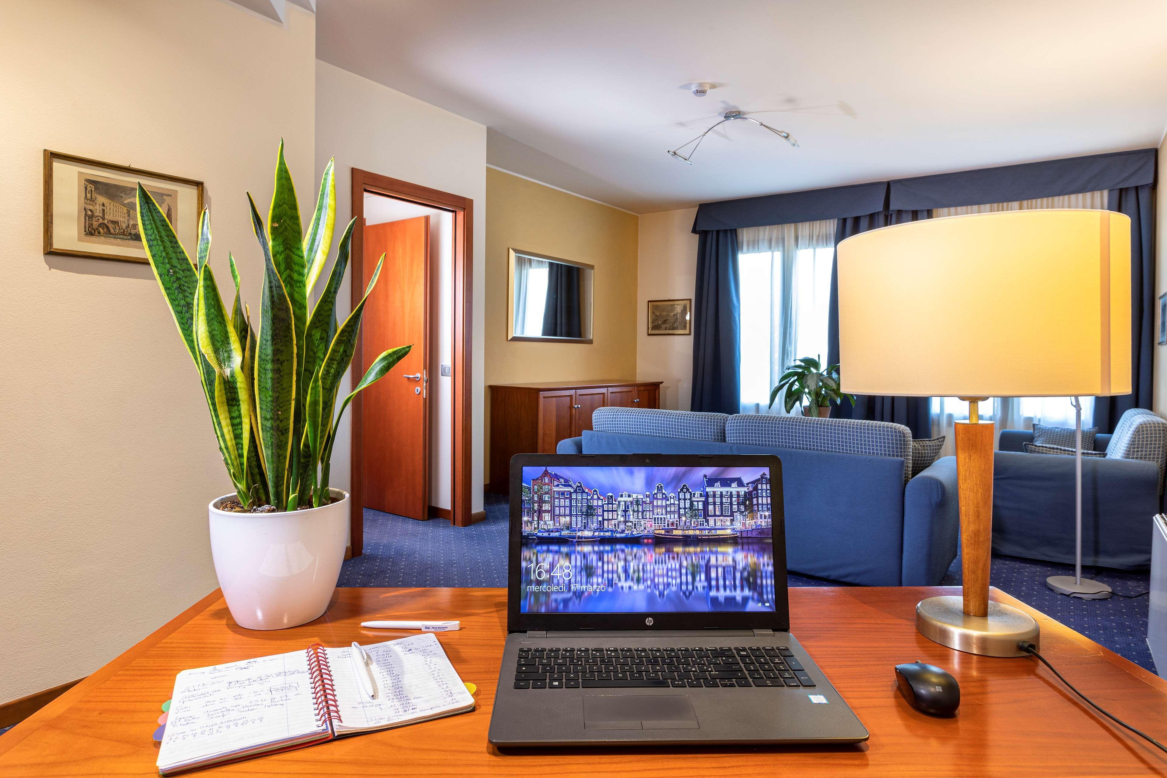 Best Western Titian Inn Hotel Treviso Silea Екстер'єр фото